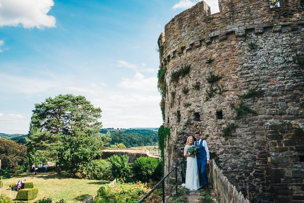 FUN USK CASTLE WEDDING PHOTOGRAPHY WALES 047 FUN USK CASTLE WEDDING PHOTOGRAPHY WALES 047